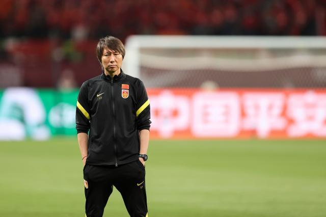 华体会直播运营中心-【观察】足协挺李铁，更应该拉一把谢晖